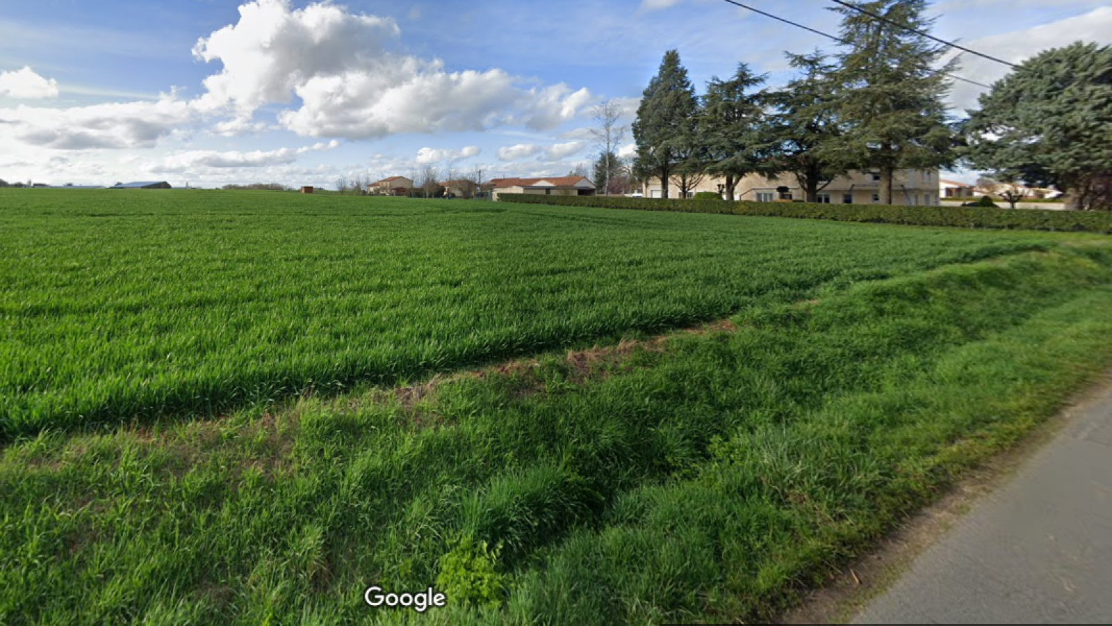 Terrain constructible de 1000m2 à Cissé