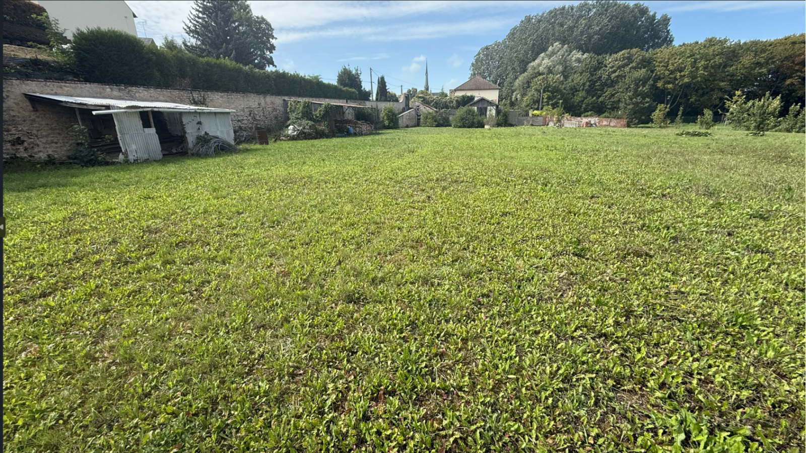 Terrain constructible de 575m2 à Beaugency