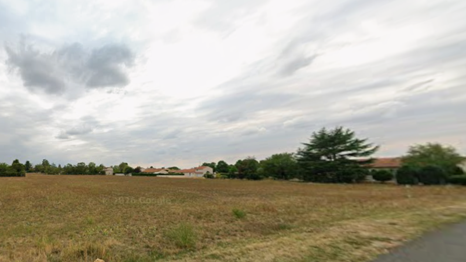 Terrain constructible de 408m2 à Buxerolles