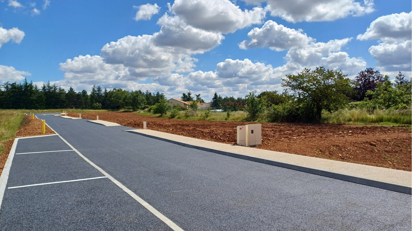 Terrain constructible de 525m2 à Vouneuil-sous-Biard