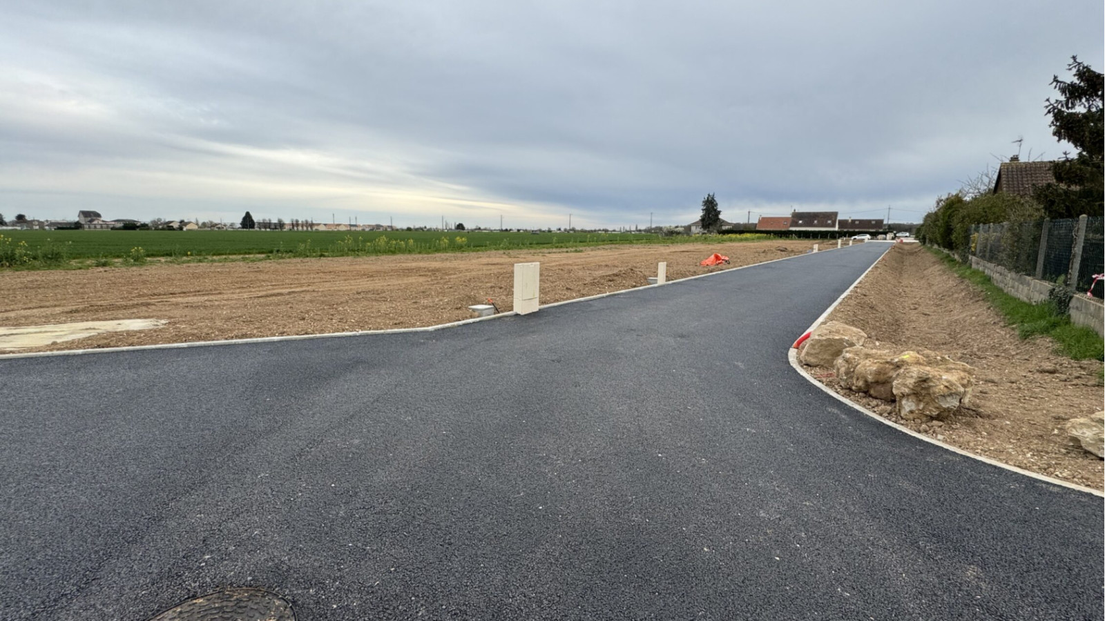 Terrain constructible de 536m2 à Vernouillet