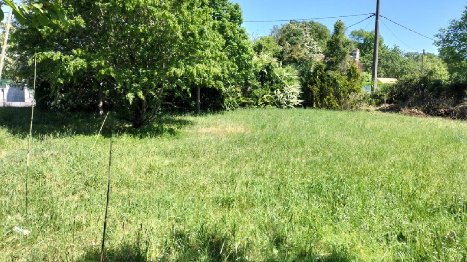 Terrain constructible de 1000m2 à Poitiers